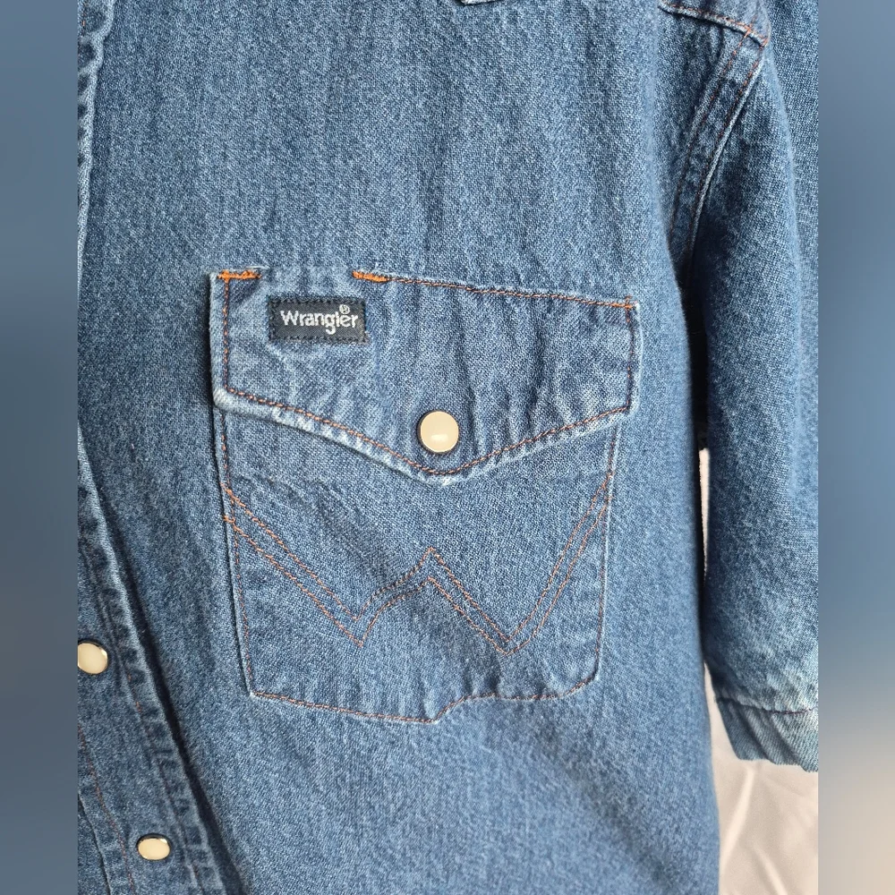 Wrangler Denim Pearl Snap Fringe Shirt Sz 16 Blue Watercolor Tie Dye Cowgirl - Picture 2 of 13